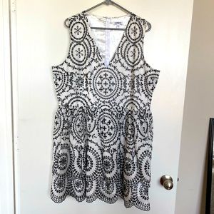 Black & White Express Dress